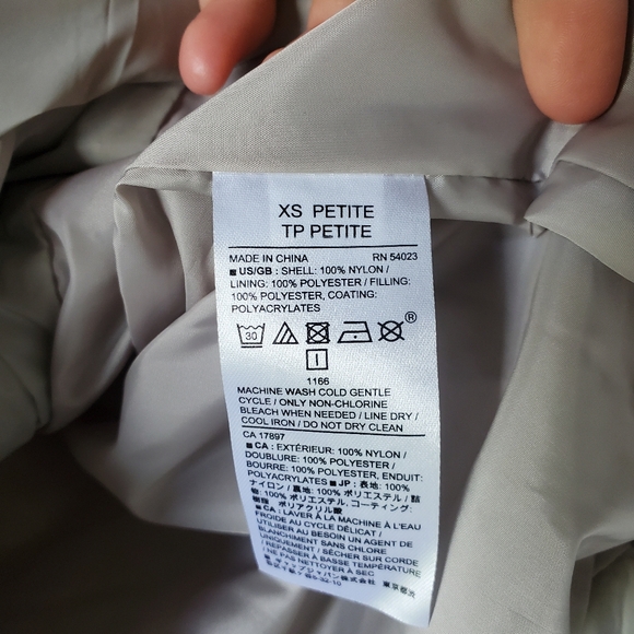 Banana Republic Puffer Coat XS Petite - Picture 6 of 6